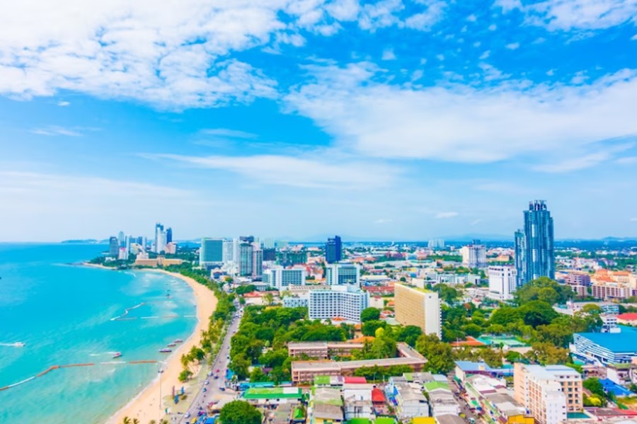 Visit the luxury cities of Bangkok and Pattaya!