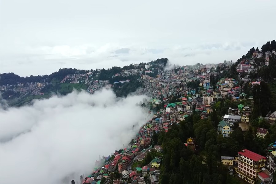 17 Interesting Places in Darjeeling!